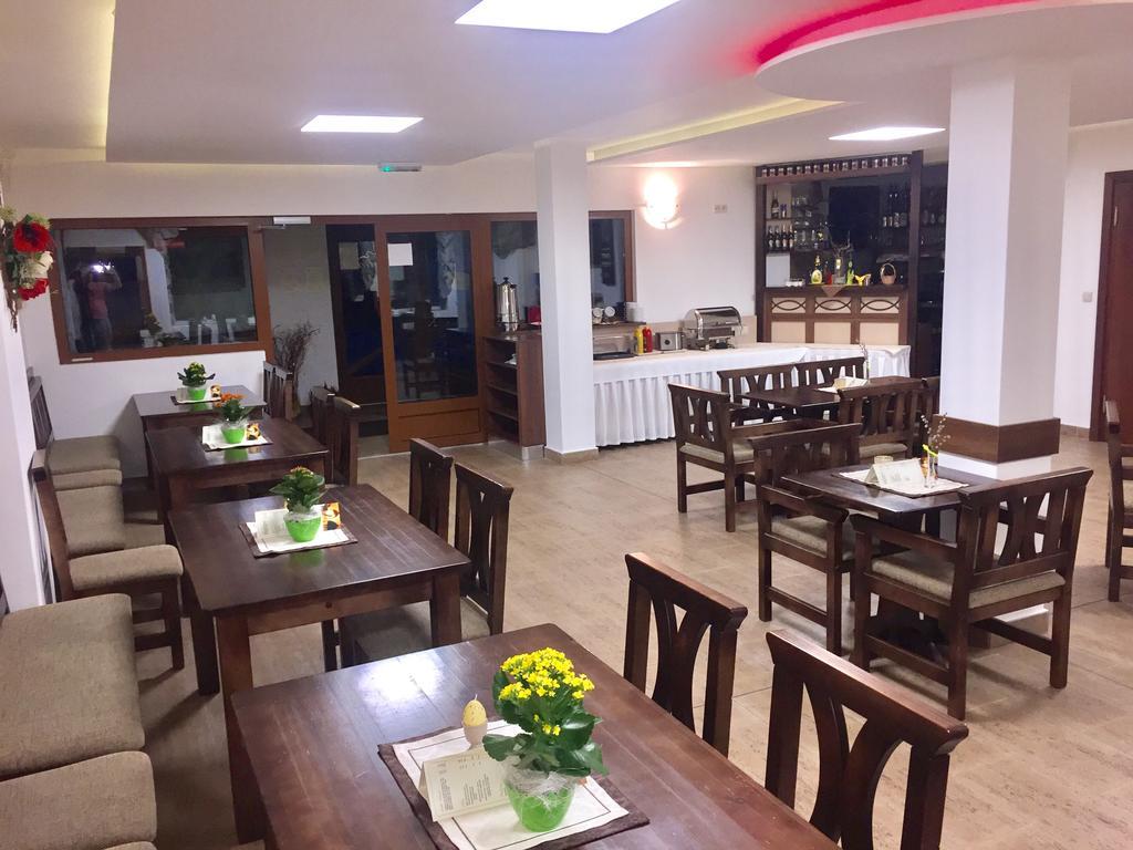 Garni Hotel Fatra Terchova Ngoại thất bức ảnh